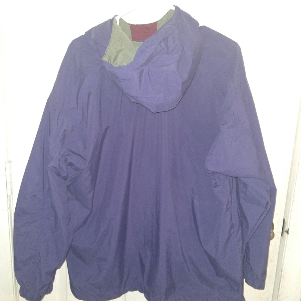 Columbia Windbreaker Pullover Jacket. - image 5